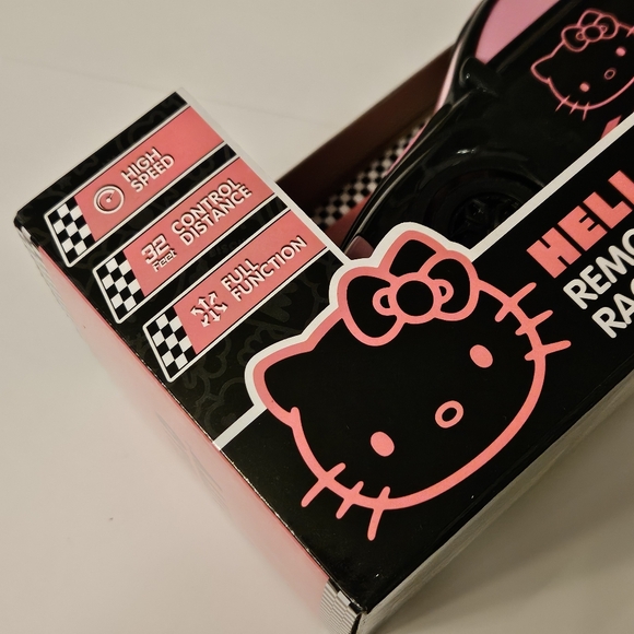 🙍🏼‍♂️⬇️Hello Kitty Remote Control Racing Car With Wheel Controller - Picture 8 of 11